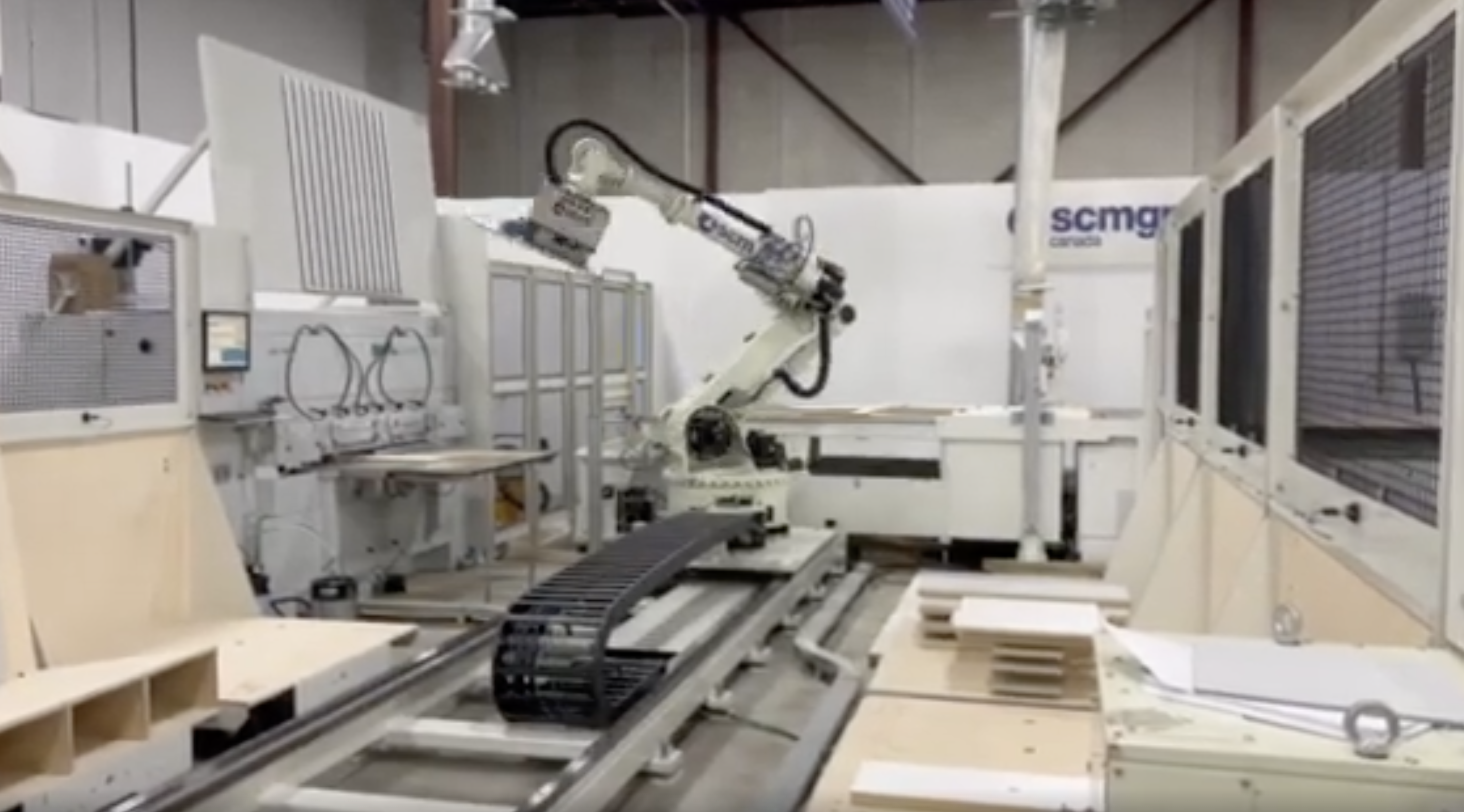 Quoi de neuf 5 En Matière De Cellules Robotisées De Fabrication Allégée, Les Travailleurs Du Bois Se Tournent Vers CABINET VISION